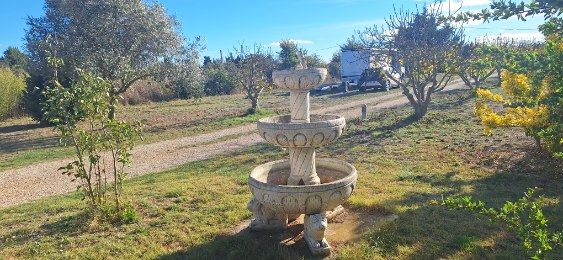 Aire camping-car  Saint-Laurent-d'Aigouze (30220) - Photo 5